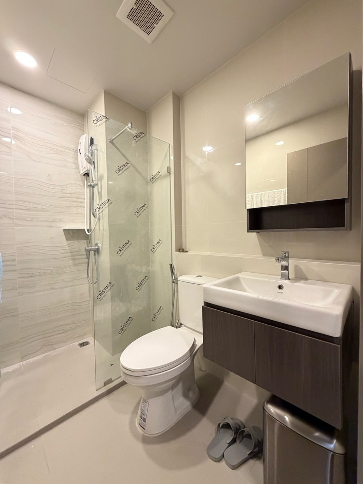 For RentCondoOnnut, Udomsuk : Rent first person 🔥 Aspire onnut Station, new condo ready to move, Book now🔥