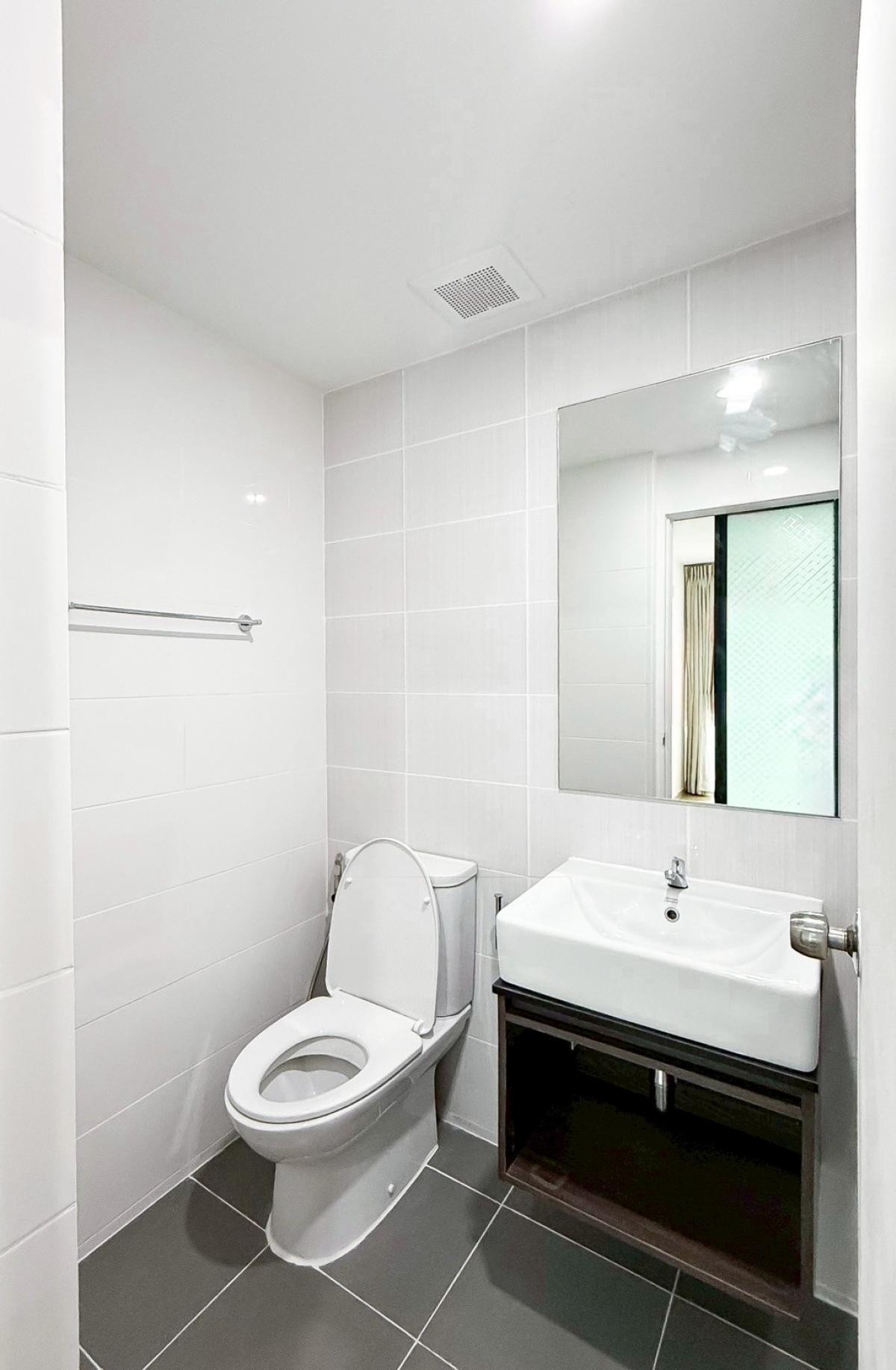 For SaleCondoKasetsart, Ratchayothin : For Sale Condo , Notting Hill Phahol - Kaset , newly renovated , BTS-11 Infantry Regiment , Anusawari , Bang Khen , Bangkok , CX-125481