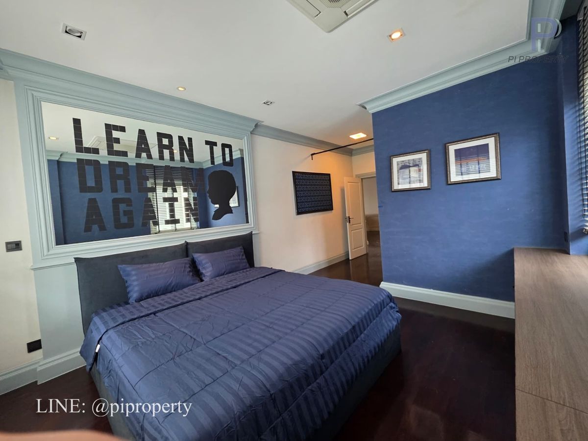 ให้เช่าบ้านบางนา แบริ่ง ลาซาล : ให้เช่า: วิลล่าหรูในโครงการแกรนด์ บางกอก บูเลอวาร์ด สุขุมวิท 4 ห้องนอน 5 ห้องน้ำ