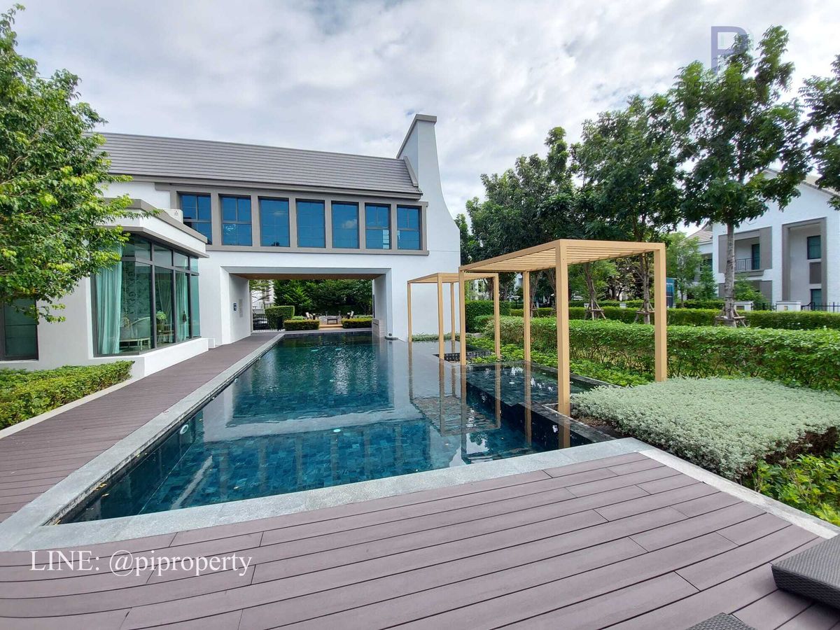 ให้เช่าบ้านบางนา แบริ่ง ลาซาล : ให้เช่า: วิลล่าหรูในโครงการแกรนด์ บางกอก บูเลอวาร์ด สุขุมวิท 4 ห้องนอน 5 ห้องน้ำ