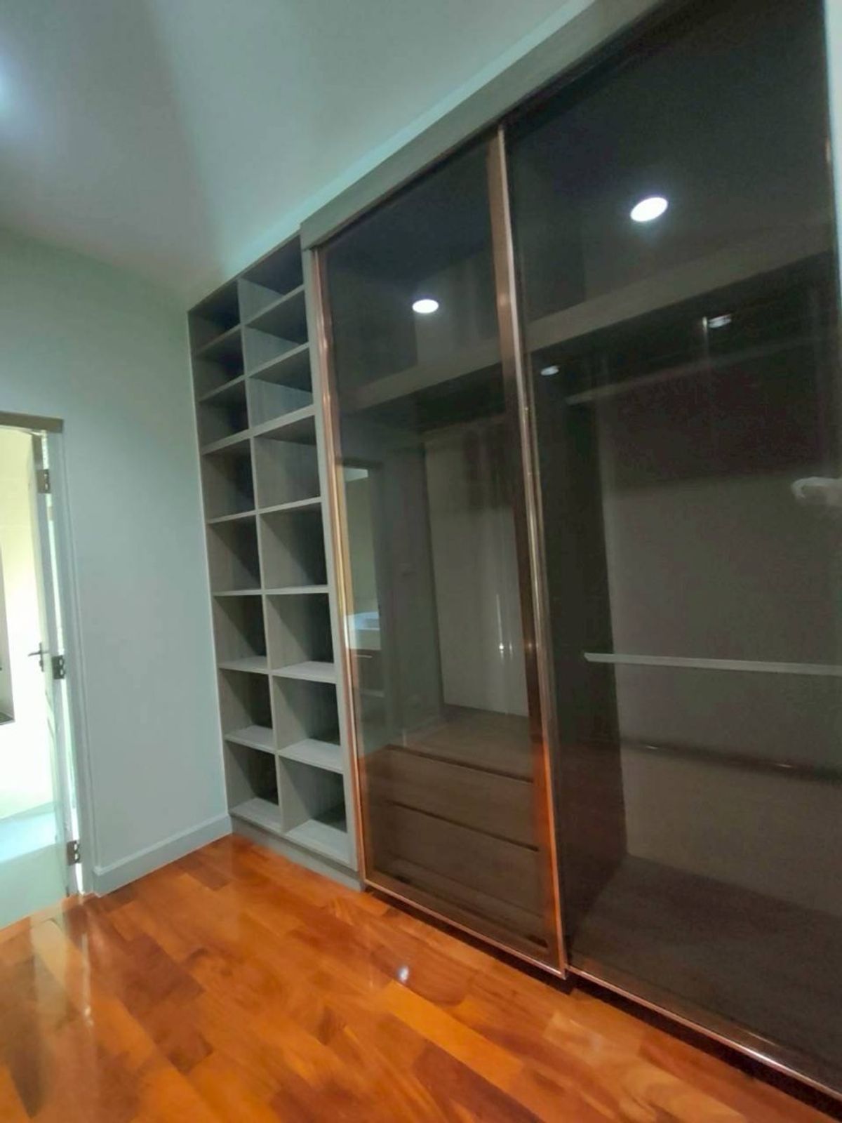 For RentHouseEakachai, Bang Bon : 🔥 Luxury Corner House for Rent – Grand Bangkok Boulevard Sathorn – Opposite Garden, with Koi Pond & Private Landscape