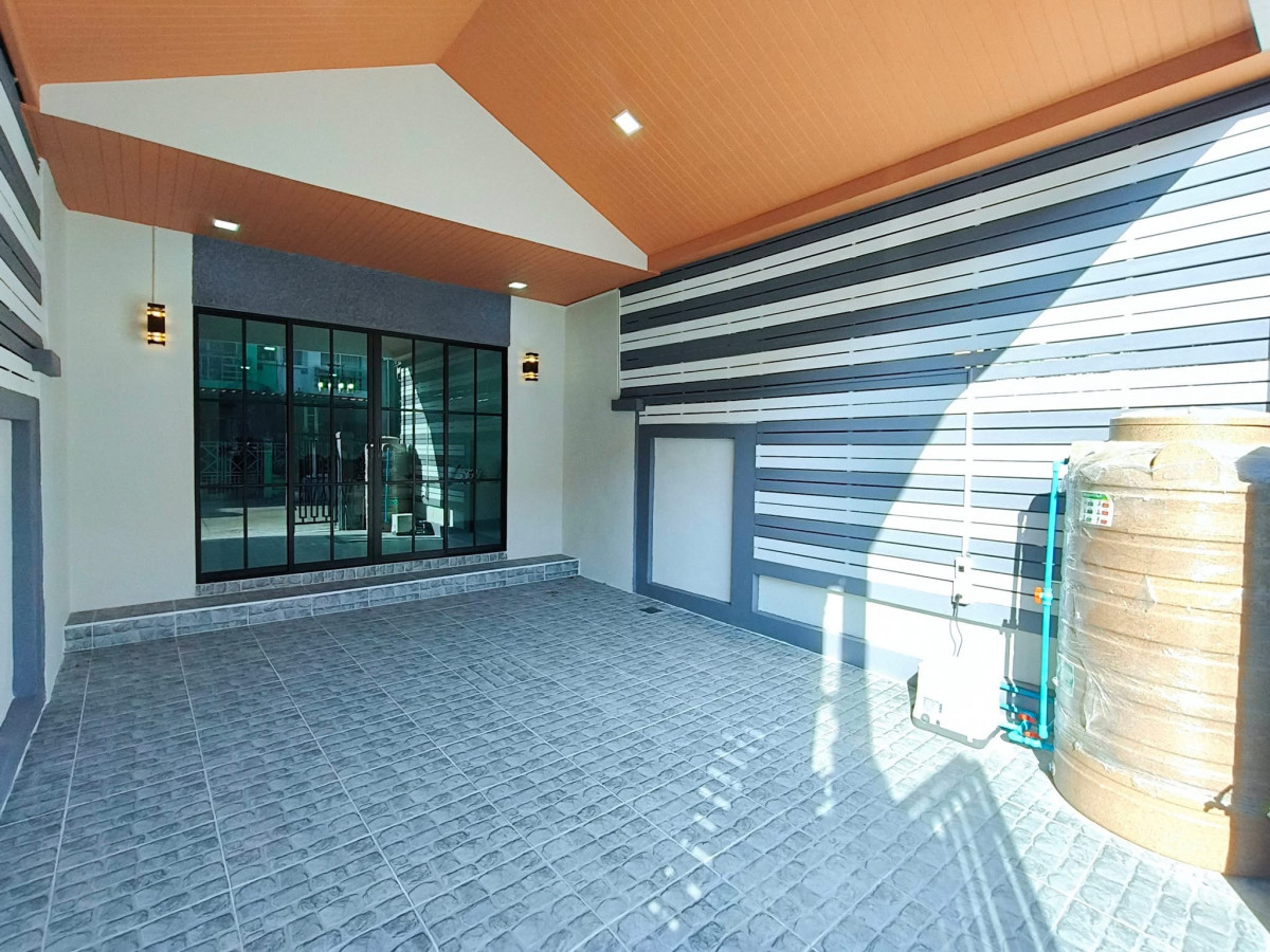 ขายทาวน์โฮมมีนบุรี-ร่มเกล้า : ขายทาวน์เฮ้าส์/ทาวน์โฮม  บ้านพูนสินธานี 3 คลองสองต้นนุ่น เขต ลาดกระบัง กรุงเทพ CX-148766