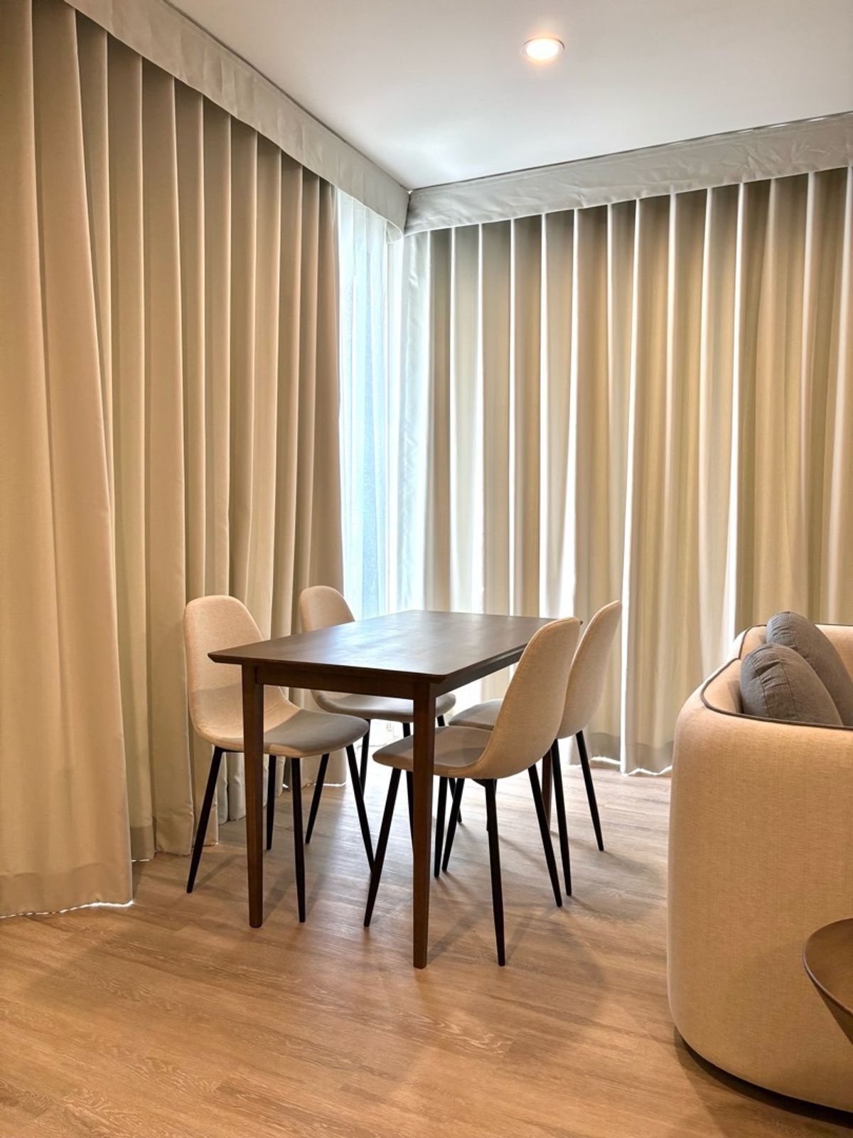 ให้เช่าคอนโดพระราม 9 เพชรบุรีตัดใหม่ RCA : Pynn Soonvijai 2 Bedroom for RENT🌳