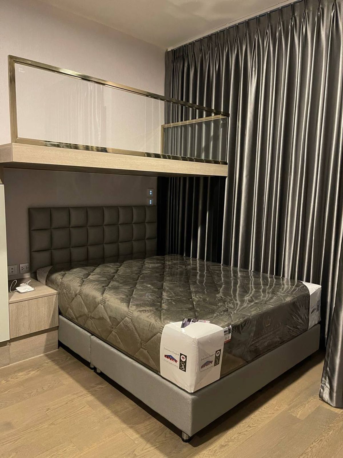 For SaleCondoRatchathewi,Phayathai : Park Origin Phayathai【𝐒𝐄𝐋𝐋 & 𝐑𝐄𝐍𝐓】🔥Premium dark tones, fully equipped with built-in furniture🔥  Contact Line ID: @hacondo