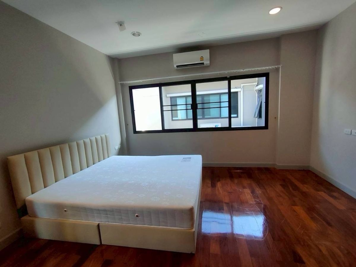 For RentHouseEakachai, Bang Bon : 🔥 Luxury Corner House for Rent – Grand Bangkok Boulevard Sathorn – Opposite Garden, with Koi Pond & Private Landscape