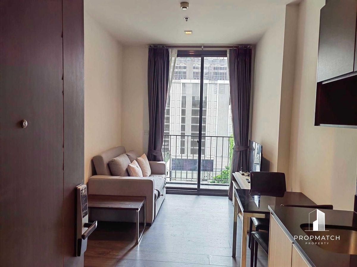 ให้เช่าคอนโดสุขุมวิท อโศก ทองหล่อ : ✨Flash Deal ✨Edge Sukhumvit 23( 1Bed 1Bath 31SQM.) แต่งครบพร้อมอยู่ !! เพียง23,000 บาทต่อเดือน Tel.0981315848 @propmatch