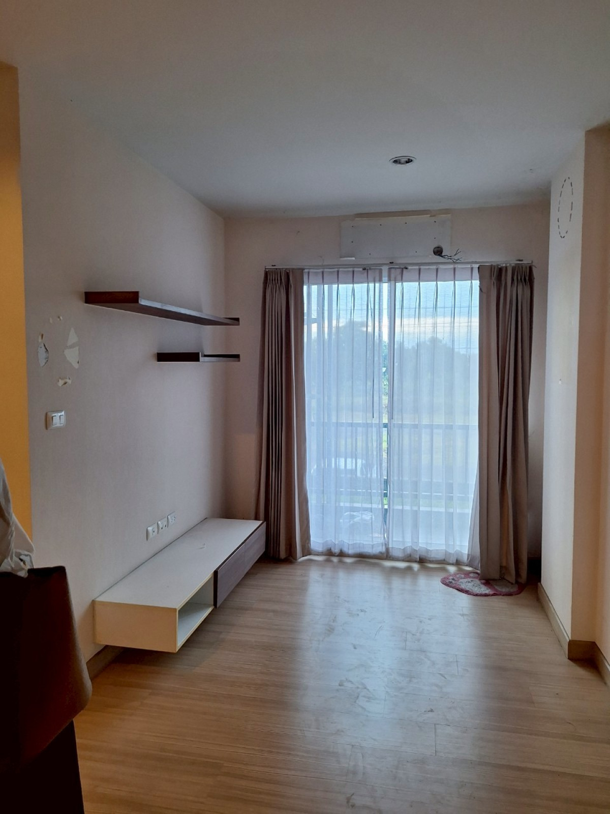 ขายคอนโดโคราช นครราชสีมา : ขายคอนโด เดอะ เชนจ์ รีแล็กซ์ คอนโด หมื่นไวย เมืองนครราชสีมา นครราชสีมา CX-142591