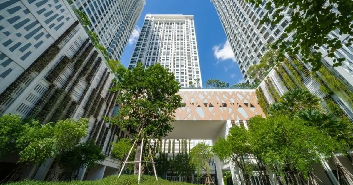 For SaleCondoLadprao, Central Ladprao : Very good price! Do not miss. Investors like the most. This price will be on their own or investment. This location can both MRT and BTS Central Ladprao. Interchange point. Interested, contact 0876358339.