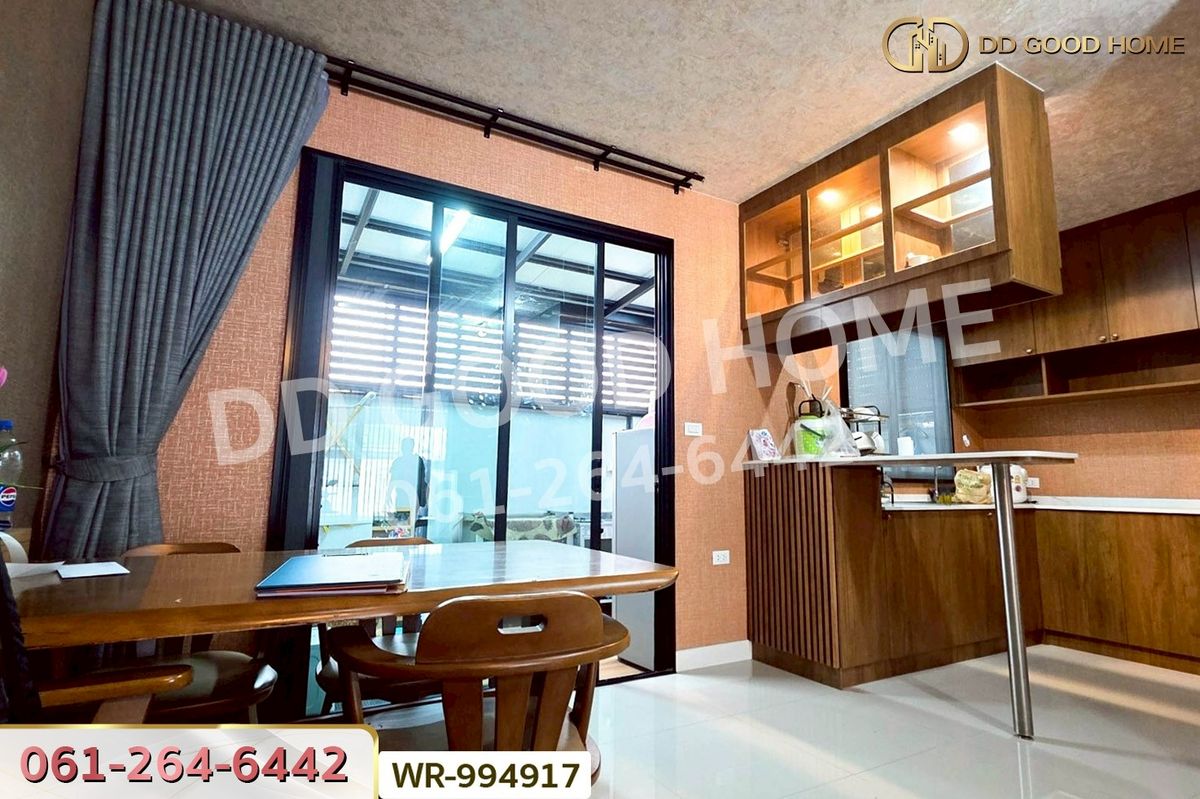 For SaleTownhomePathum Thani,Rangsit, Thammasat : WR-994917 New York Townhouse, Rangsit Klong 4, Thanyaburi, Pathum Thani, near Dream World
