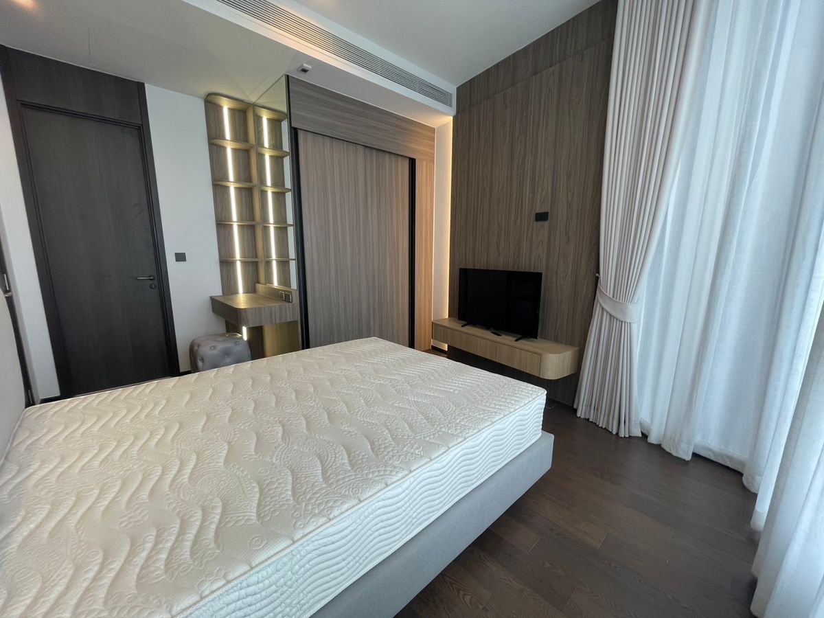 ให้เช่าคอนโดสุขุมวิท อโศก ทองหล่อ : RC081425 ให้เช่า Luxury Condo AESTIQ Thonglor ใกล้ BTS ทองหล่อ