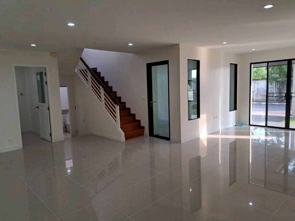HouseBangna, Bearing, Lasalle : 🔥 Sell / rent a house, convert corner, 300 sq.w., new, new, ready to move 10.5 million‼ ️