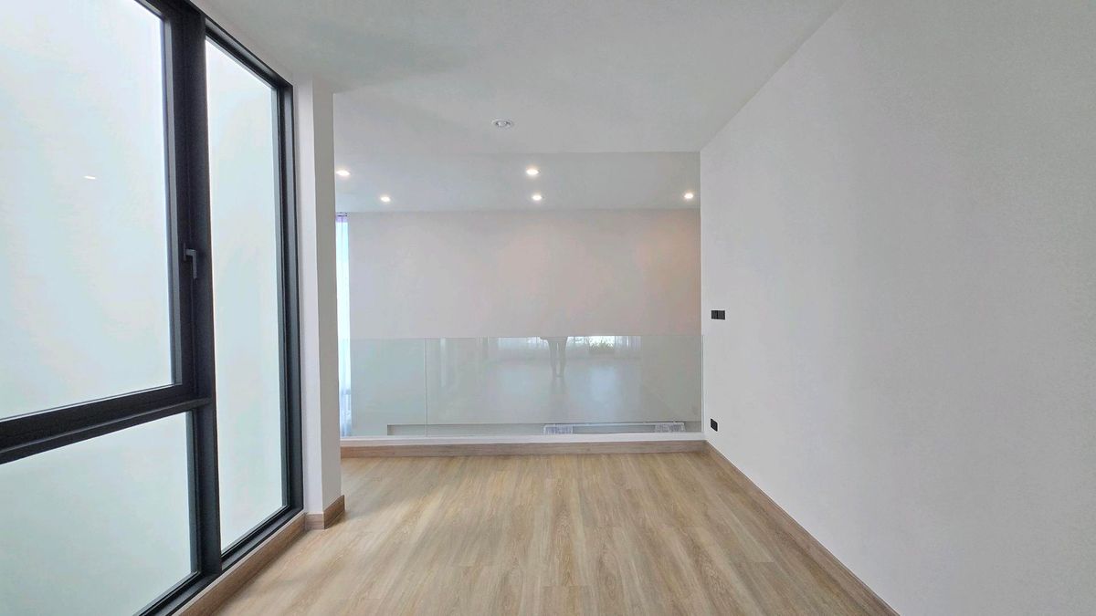 ขายบ้านอารีย์ อนุสาวรีย์ : Hot Price 26.5 ล้าน‼️— บ้านเดี่ยวหรู ใจกลางอารีย์ ที่หาไม่ได้ง่ายในงบนี้