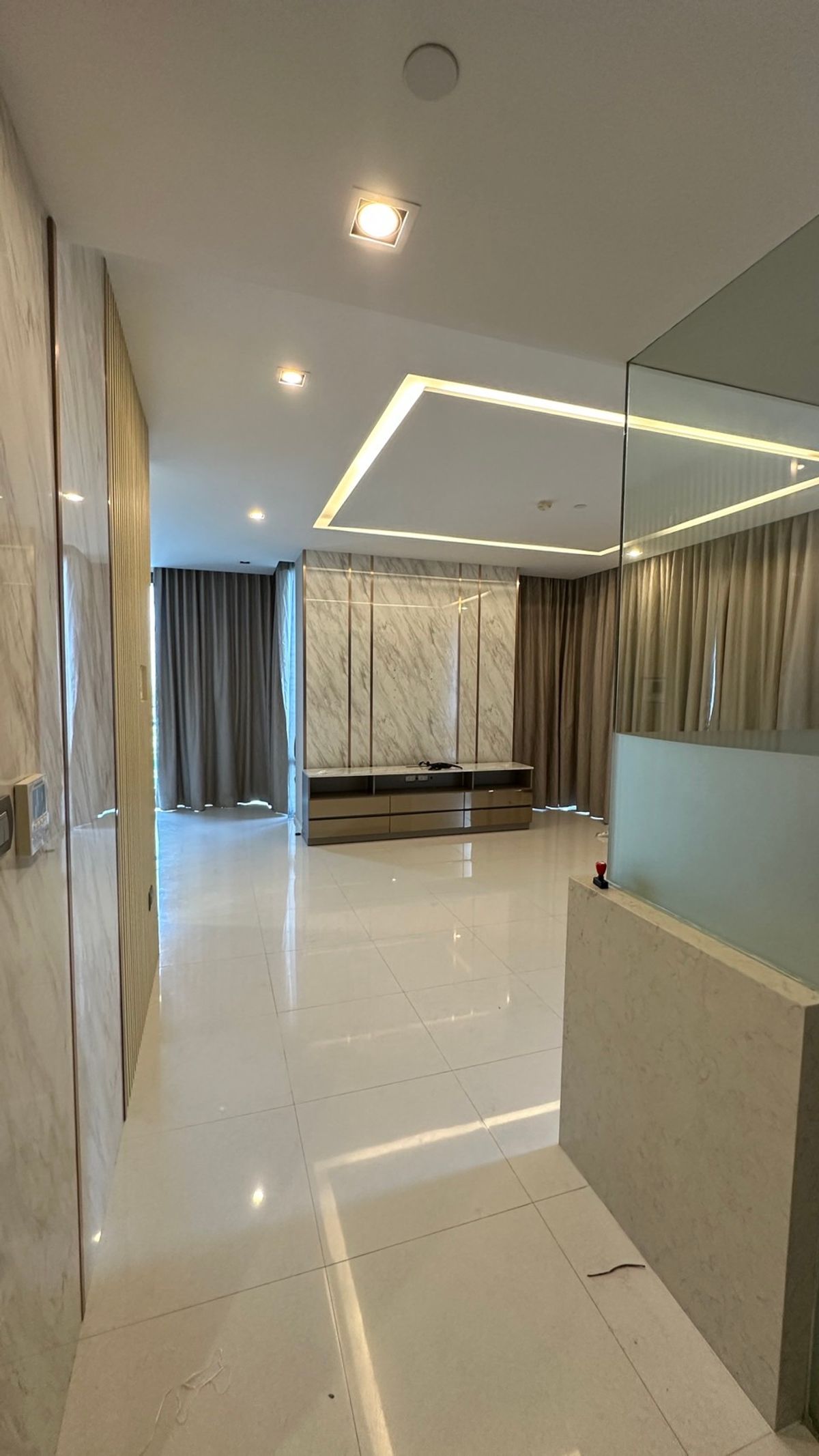 For RentCondoSathorn, Narathiwat : For Rent Condo The Bangkok Sathorn fully furnished (S15-27776)