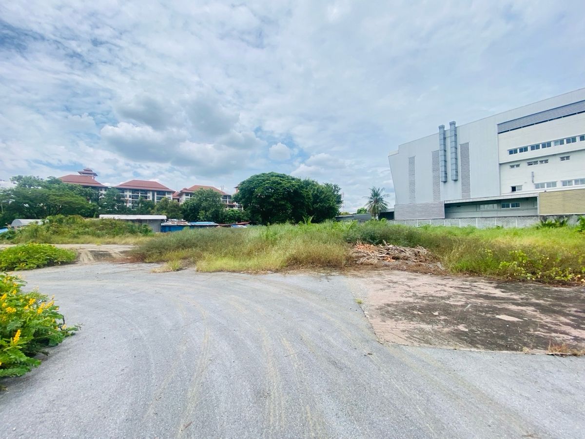 ให้เช่าที่ดินเกษตร นวมินทร์ ลาดปลาเค้า : ติดถนนใหญ่ ประเสริฐมนูกิจ เกษตร–นวมินทร์ เนื้อที่ 189 ตร.วา | หน้ากว้าง | ผังสีเหลือง