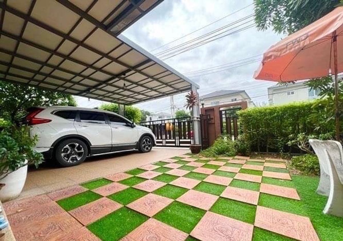 ขายบ้านพัฒนาการ ศรีนครินทร์ : ภัสสร เพรสทีจ ลุกซ์ พัฒนาการ / 3 ห้องนอน (ขายพร้อมผู้เช่า), Passorn Prestige Luxe Pattanakarn / 3 Bedrooms (SALE WITH TENANT) FON196