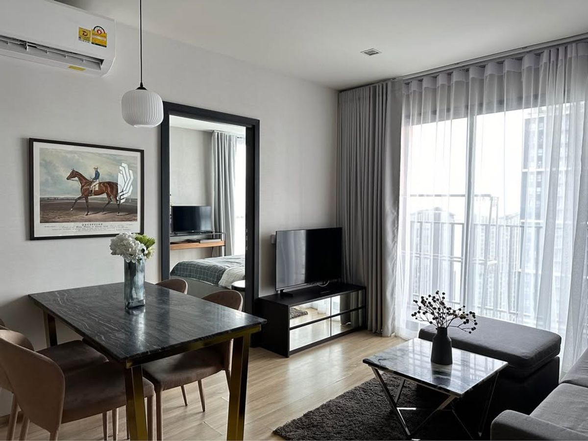 ให้เช่าคอนโดพระราม 9 เพชรบุรีตัดใหม่ RCA : ✨Condo for rent The Base Garden Rama9 (2bedroom)✨ 