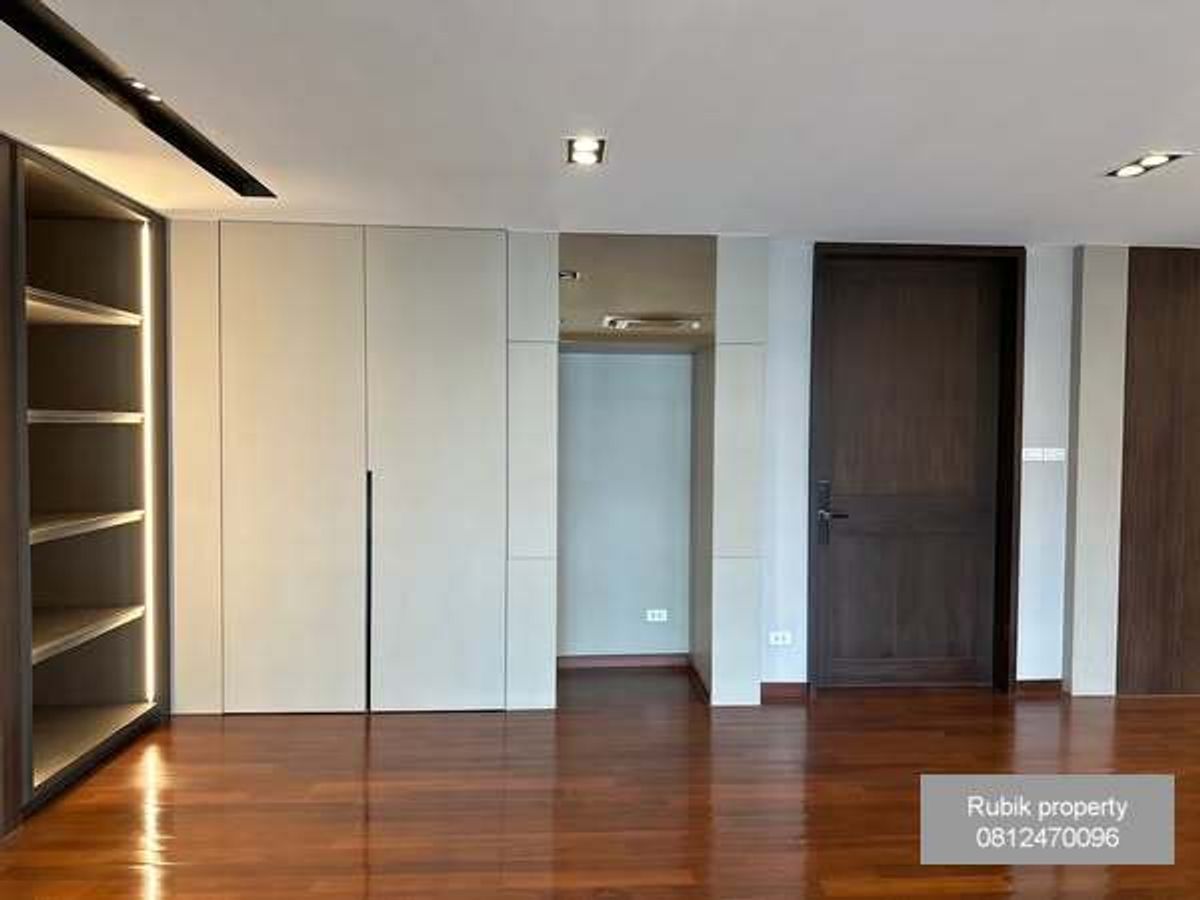 ขายบ้านวิทยุ ชิดลม หลังสวน : 🏙 ขาย Penthouse Duplex ใจกลางเพลินจิต – Rare Item มาไวไปไว! 📍 Ploen Chit Terrace (RB1100