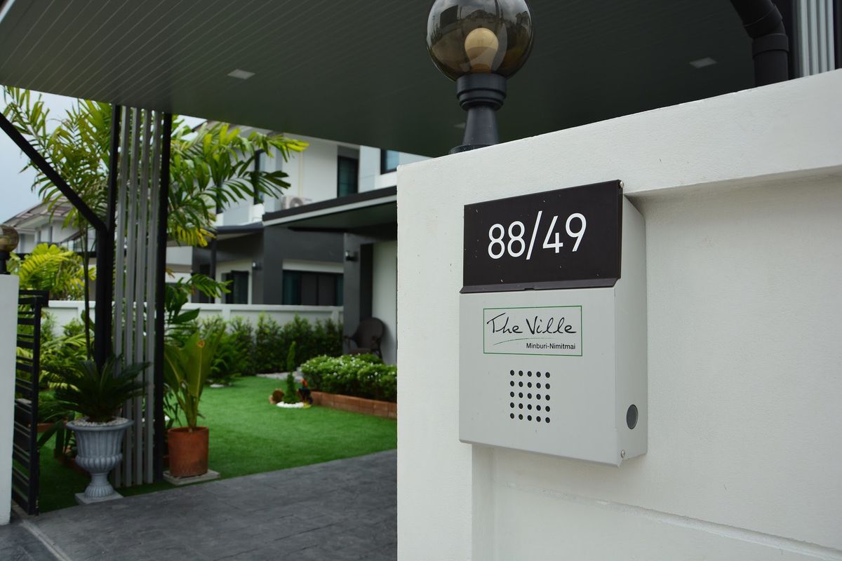 สำนักงานมีนบุรี-ร่มเกล้า : For Rent 33,000 -60,000 THB per Month Contact 1 Year หมู่บ้านเดอะวิลล์ มีนบุรี-นิมิตใหม่ บ้านใหม่พร้อมอยู่ Tel 083-665-9589