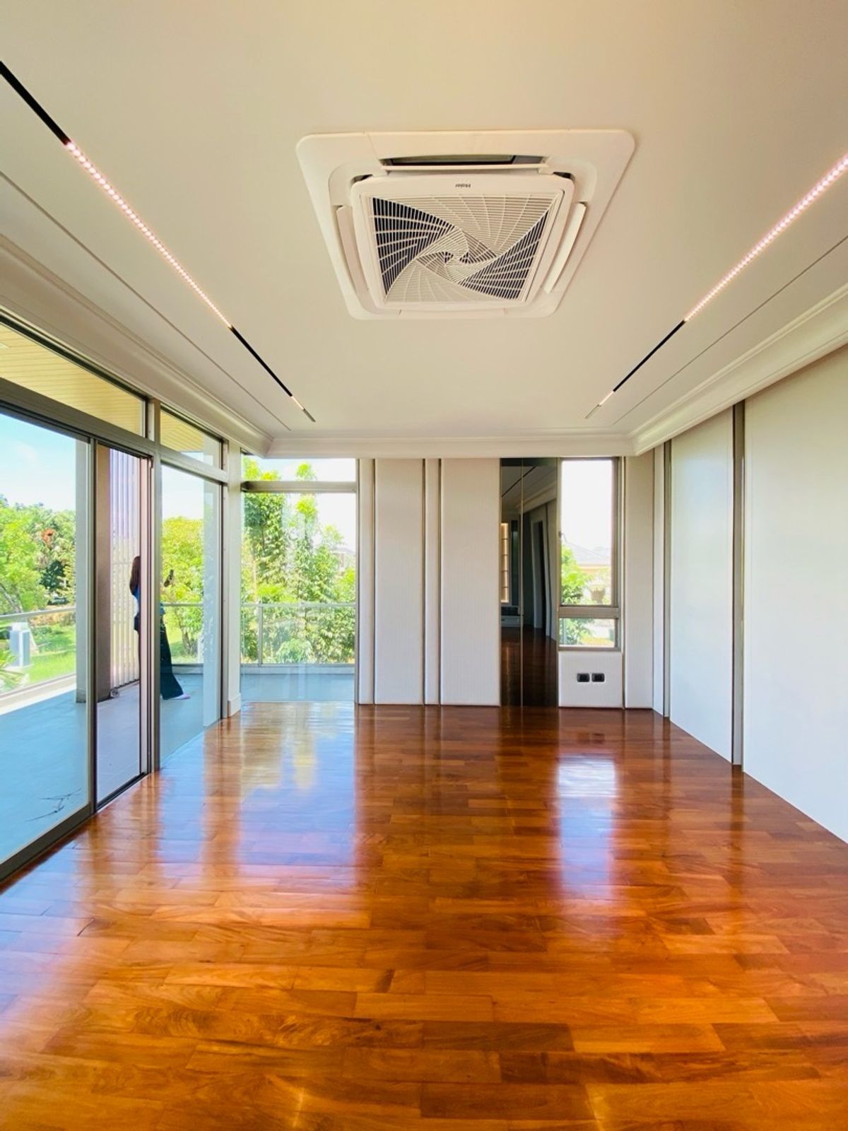 For SaleHouseMin Buri, Romklao : 💎 Reduce the most force in the project!  ❌ From 49.9 million baht ✅ Only 39.9 million baht, Perfect Masterpiece Century Ramkhamhaeng 164, a luxury solo house after the best location in the project.