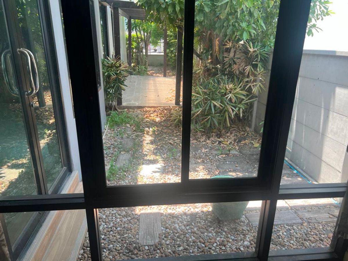 ขายทาวน์โฮมแจ้งวัฒนะ เมืองทอง : 🏡 ทาวน์โฮม 3 ชั้น “หลังริม” พื้นที่ใหญ่ 45 ตร.ว. โครงการบ้านกลางเมือง งามวงศ์วาน – แต่งสวยสไตล์ Modern Cozy พร้อมอยู่