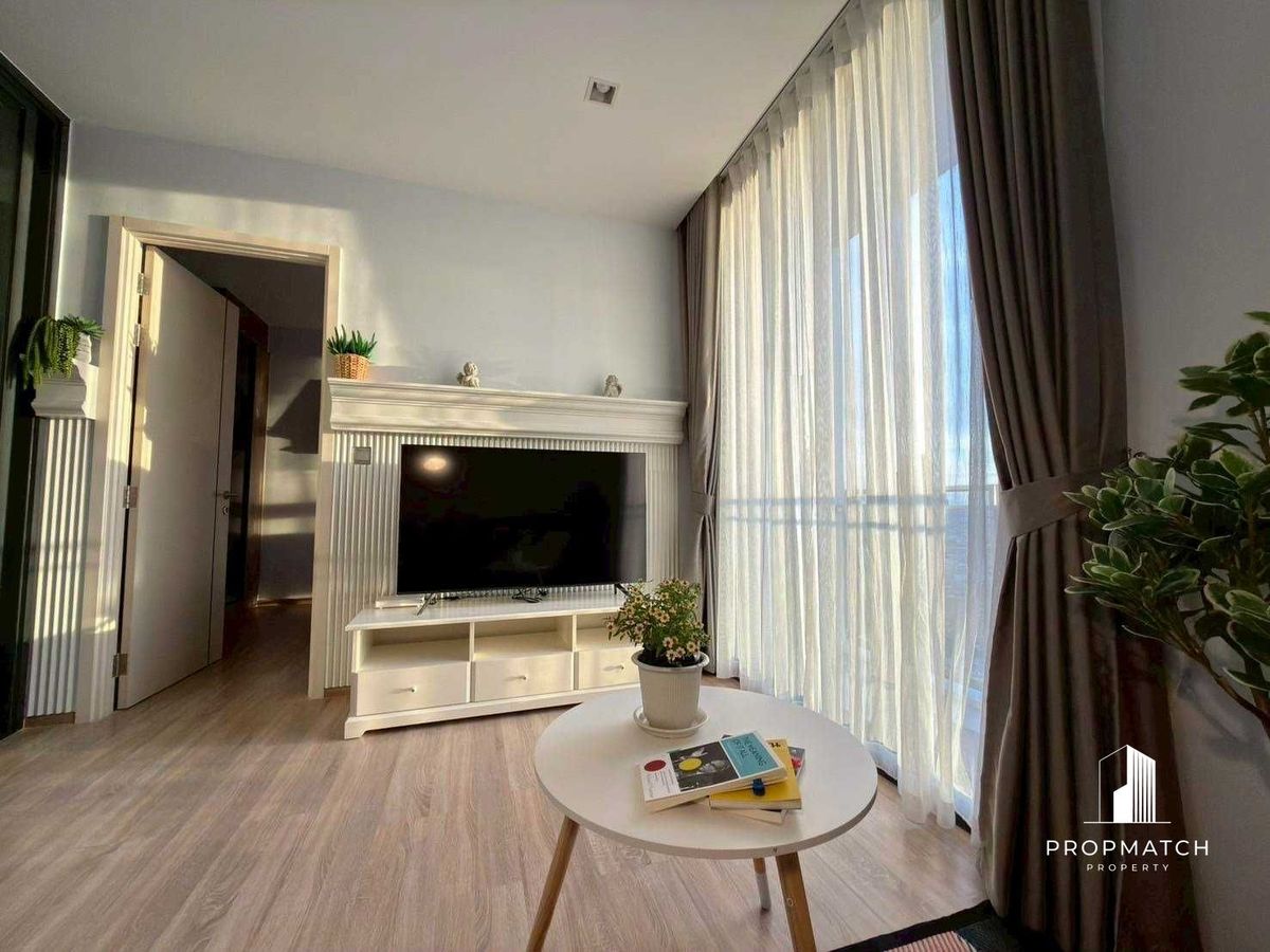 ขายคอนโดสะพานควาย จตุจักร : 🔥 Best Deal! The Line Phahol – Pradipat | 1-Bed 37 sqm | High Floor | 5.6M Only Tel.0984628898