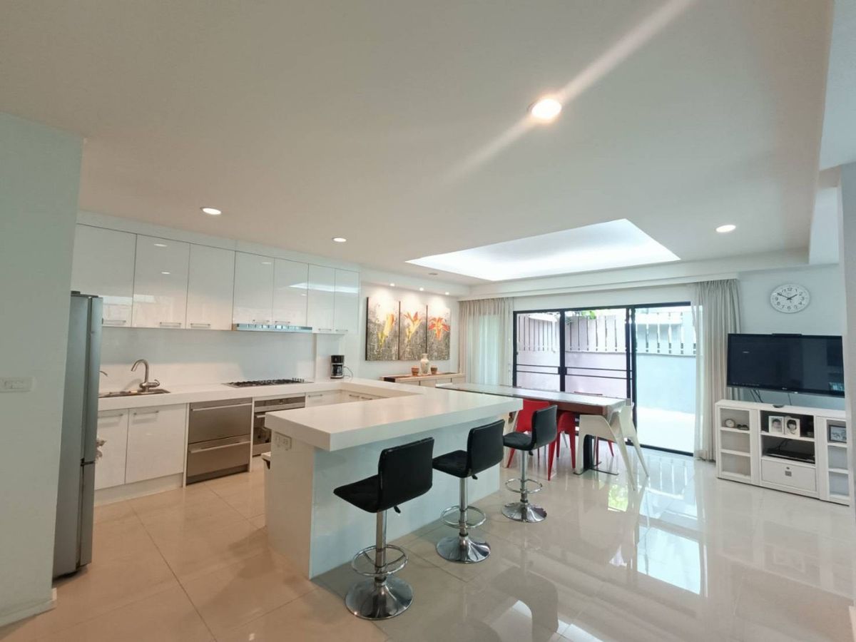 For SaleTownhomePattanakan, Srinakarin : Noble Cube Pattanakarn