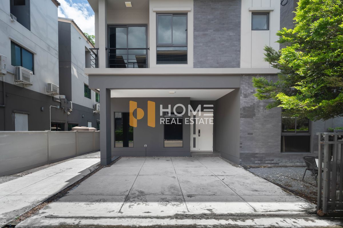 For SaleTownhomeNawamin, Ramindra : Baan Klang Mueang Ram Inthra 83 Station / 4 Bedrooms (Sale), Baan Klang Mueng Ramintra 83 Station / 4 Bedrooms (For Sale) Tan836