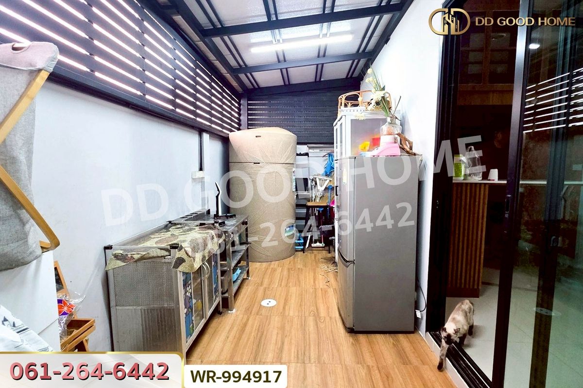 For SaleTownhomePathum Thani,Rangsit, Thammasat : WR-994917 New York Townhouse, Rangsit Klong 4, Thanyaburi, Pathum Thani, near Dream World