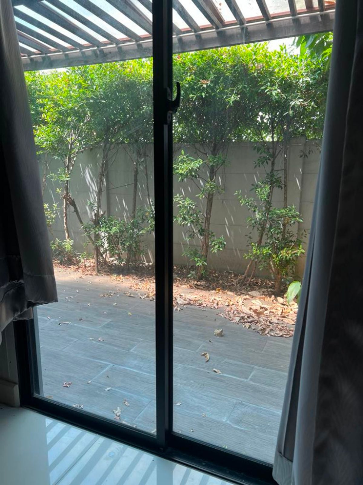 ขายทาวน์โฮมแจ้งวัฒนะ เมืองทอง : 🏡 ทาวน์โฮม 3 ชั้น “หลังริม” พื้นที่ใหญ่ 45 ตร.ว. โครงการบ้านกลางเมือง งามวงศ์วาน – แต่งสวยสไตล์ Modern Cozy พร้อมอยู่