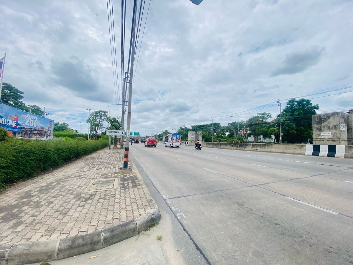 ให้เช่าที่ดินเกษตร นวมินทร์ ลาดปลาเค้า : เกษตร–นวมินทร์ ให้เช่าที่ดินระยะยาว ติดถนนใหญ่ ประเสริฐมนูกิจ ทำเลทองที่นักลงทุนและเจ้าของกิจการต้องจับตามอง!เนื้อที่ 4-1-18 ไร่ (1,718 ตร.วา) | หน้ากว้าง 108 เมตร | ผังสีเหลือง