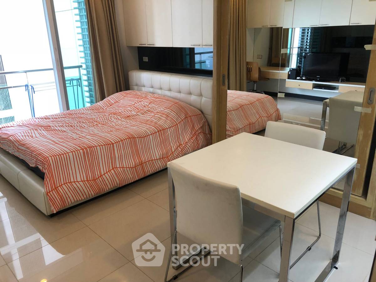 For SaleCondoNana, North Nana,Sukhumvit13, Soi Nana : 1-BR Condo at The Prime11 Sukhumvit Condominium near BTS Nana