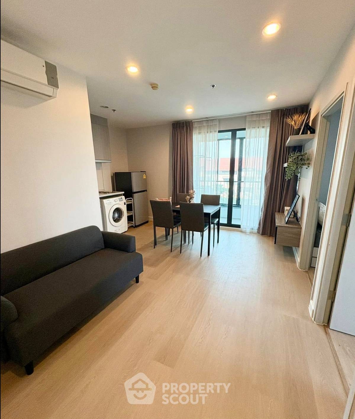 ขายคอนโดท่าพระ ตลาดพลู วุฒากาศ : คอนโด 2-ห้องนอน ที่ ไอดีโอ สาทร-ท่าพระ ใกล้ BTS โพธิ์นิมิตร