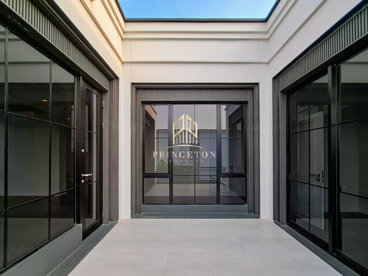 ขายบ้านพัฒนาการ ศรีนครินทร์ : ขายบ้าน 3 ชั้น โครงการมอลตัน เกทส์ กรุงเทพกรีฑา 📞092-425244 Malton Gates Krungthep Kreetha