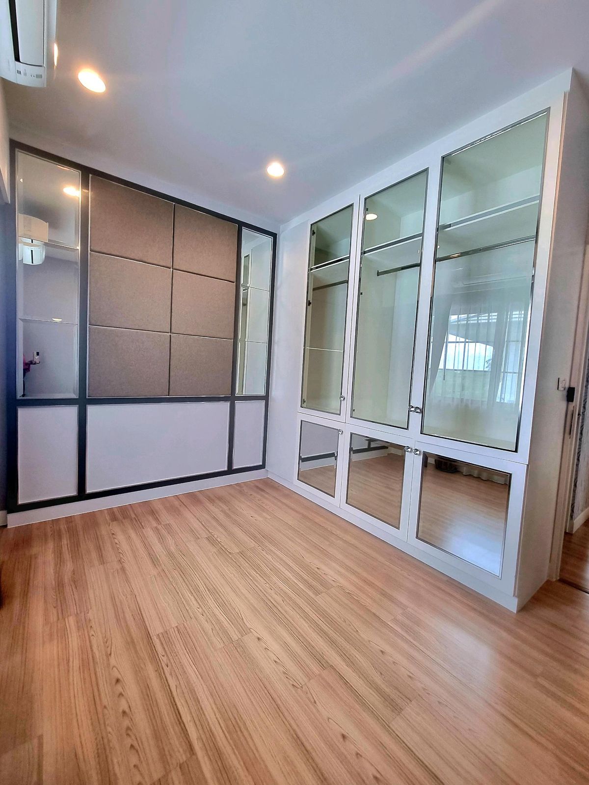 ขายบ้านนวมินทร์ รามอินทรา : เศรษฐสิริ พหล-วัชรพล ทำเลดีใกล้คลับเฮ้าส์👍บ้านสวยมาก  ตกแต่งพร้อมอยู่