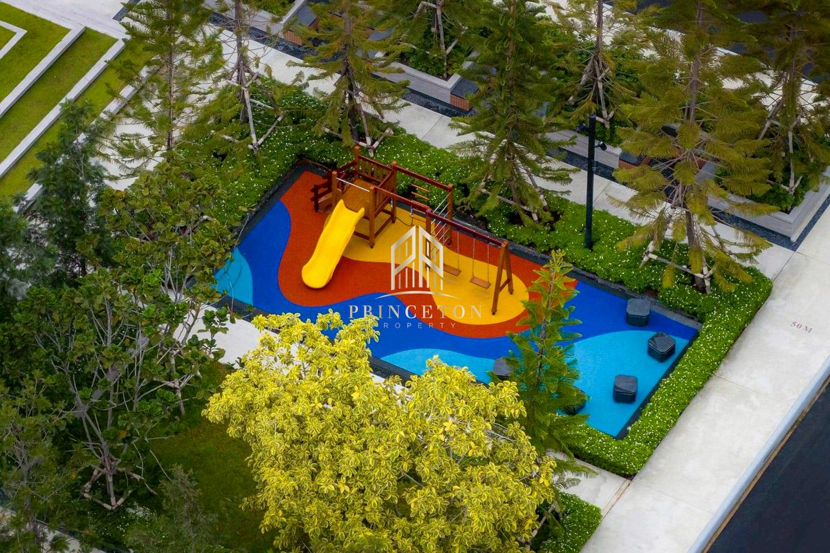 ขายบ้านพัฒนาการ ศรีนครินทร์ : ขายบ้าน 3 ชั้น โครงการมอลตัน เกทส์ กรุงเทพกรีฑา 📞092-425244 Malton Gates Krungthep Kreetha