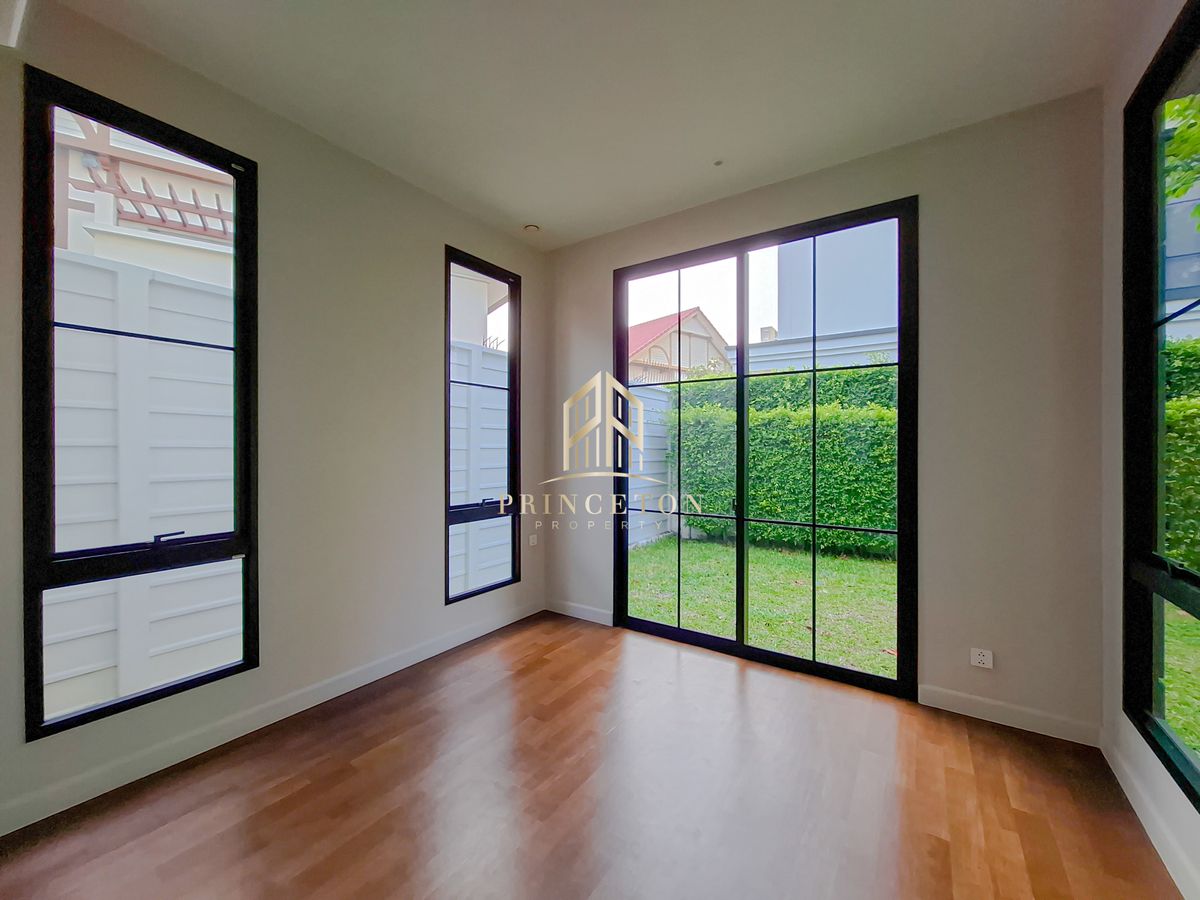 ขายบ้านพัฒนาการ ศรีนครินทร์ : ขายบ้าน 3 ชั้น โครงการมอลตัน เกทส์ กรุงเทพกรีฑา 📞092-425244 Malton Gates Krungthep Kreetha