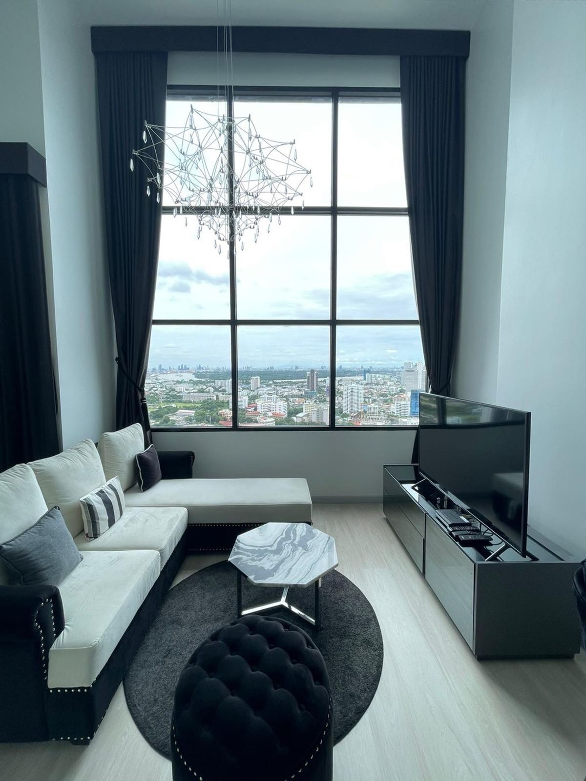 ให้เช่าคอนโดสาทร นราธิวาส : ให้เช่า Knightsbridge Prime Sathorn (ไนท์บริดจ์ ไพร์ม สาทร) Line : @condo24 (มี@ด้วย) พร้อมอยู่
