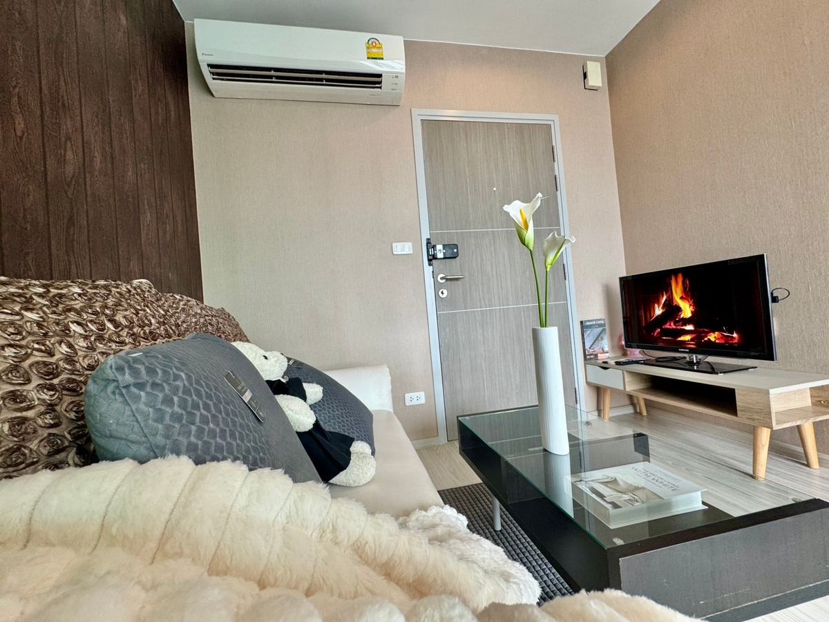 ขายคอนโดบางซื่อ วงศ์สว่าง เตาปูน : ขายคอนโด Ideo Mobi Bangsue Grand Interchange ราคา 2,590,000 บาท [MKs250809]