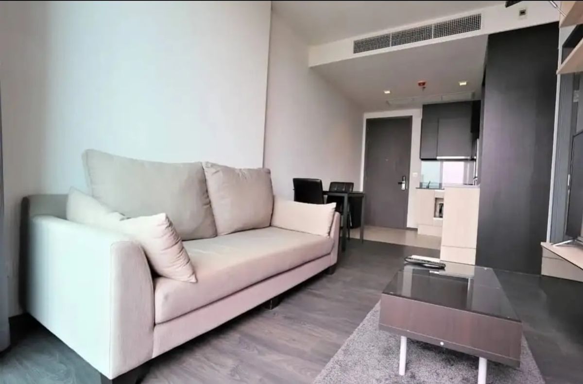 คอนโดสุขุมวิท อโศก ทองหล่อ : ขาย/ให้เช่า The Edge Sukhumvit 23