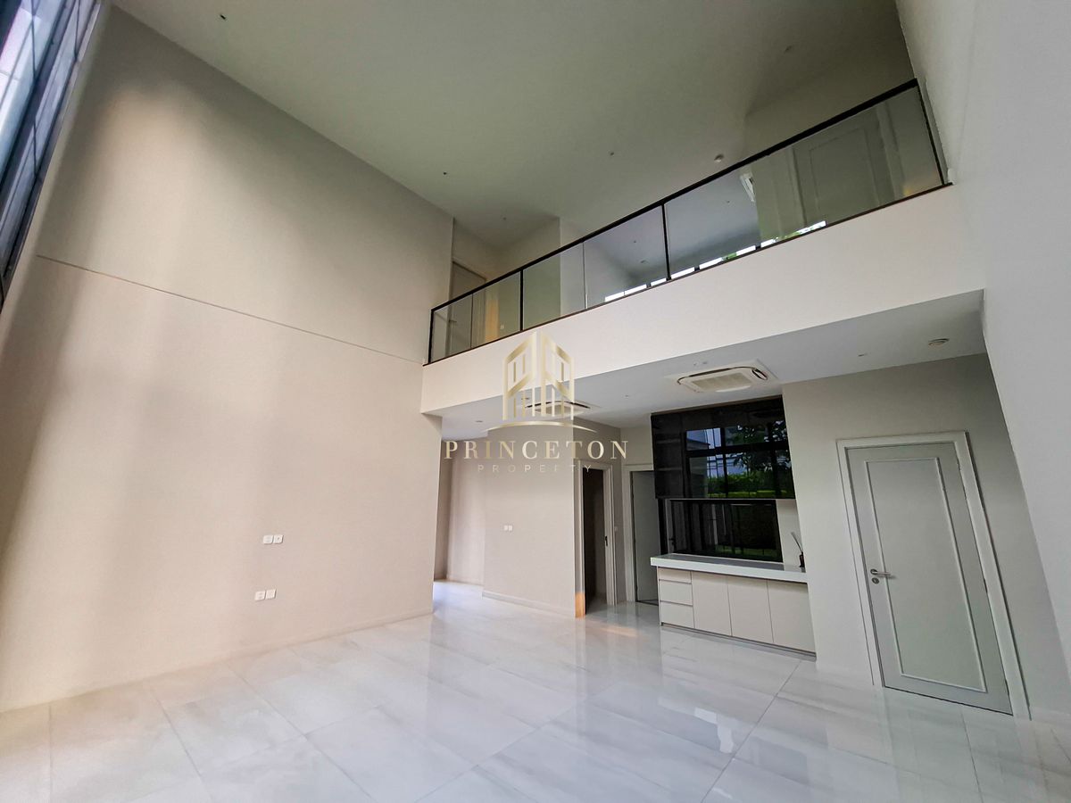 ขายบ้านพัฒนาการ ศรีนครินทร์ : ขายบ้าน 3 ชั้น โครงการมอลตัน เกทส์ กรุงเทพกรีฑา 📞092-425244 Malton Gates Krungthep Kreetha