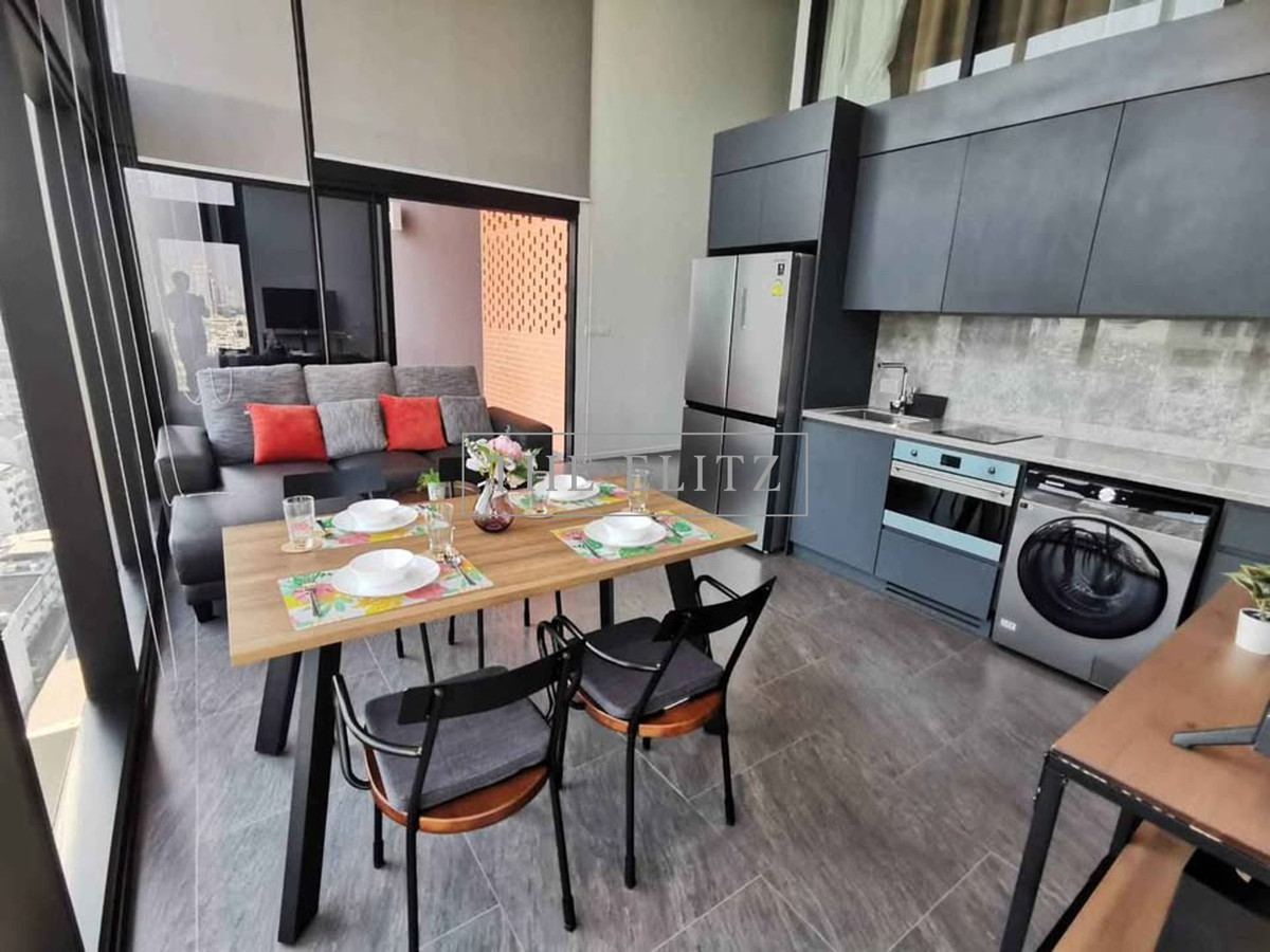 For RentCondoSilom, Saladaeng, Bangrak : ✨ The Lofts Silom, pleasing price but premium location and location ✔