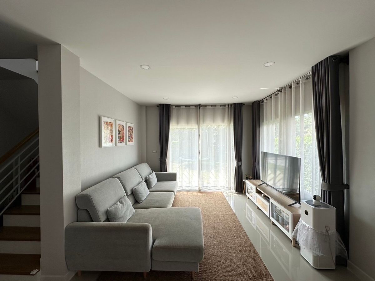 ให้เช่าบ้านนวมินทร์ รามอินทรา : The Centro Watcharapol For Rent – Beautiful Home with Private Ambience and Convenient Access in Every Direction