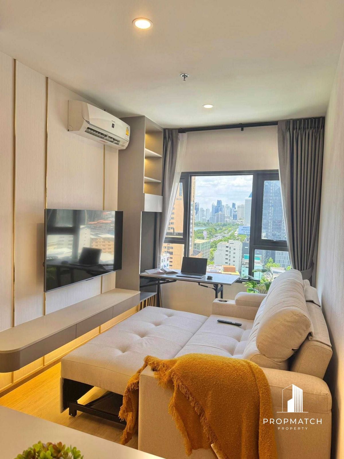 ให้เช่าคอนโดคลองเตย กล้วยน้ำไท : ✨Flash Deal ✨ Life Rama 4 - Asoke( 1Bed 1Bath 32.4SQM.) แต่งครบพร้อมอยู่ !! เพียง 27,500 บาทต่อเดือน Tel.0981315848 @propmatch