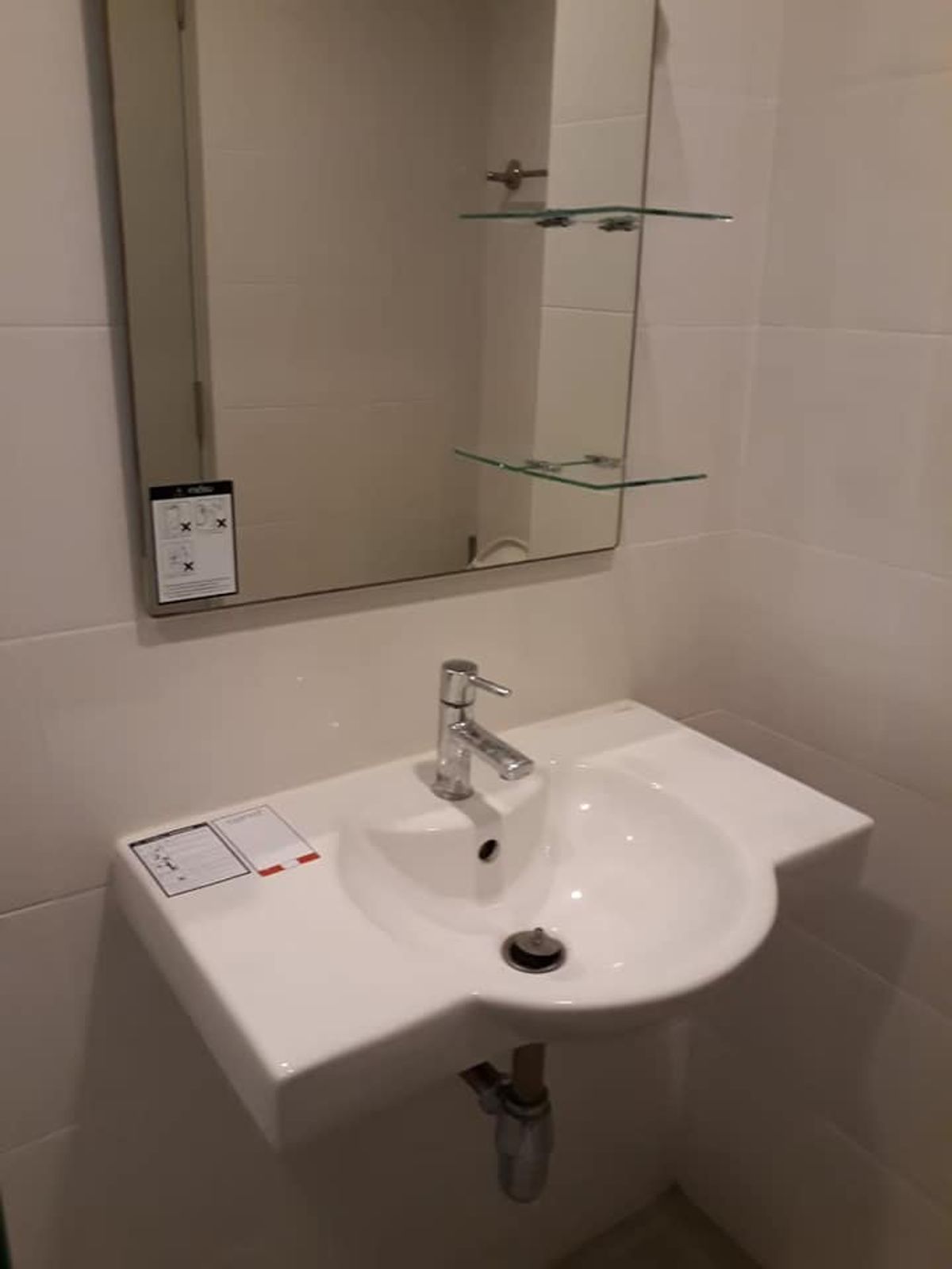 For SaleCondoThaphra, Talat Phlu, Wutthakat : Ideo Sathorn Thaphra【𝐒𝐄𝐋𝐋 & 𝐑𝐄𝐍𝐓】🔥Live comfortably in a fully furnished room with a warm atmosphere near BTS Wongwian Yai🔥  Contact Line ID: @hacondo