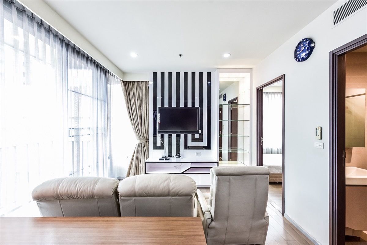 For RentCondoRatchathewi,Phayathai : Luxury condo for rent by Pyne by Sansiri, next to the BTS Ratchathewi 0 meters, ready to stay 📲 Line ID: @164aeszs
