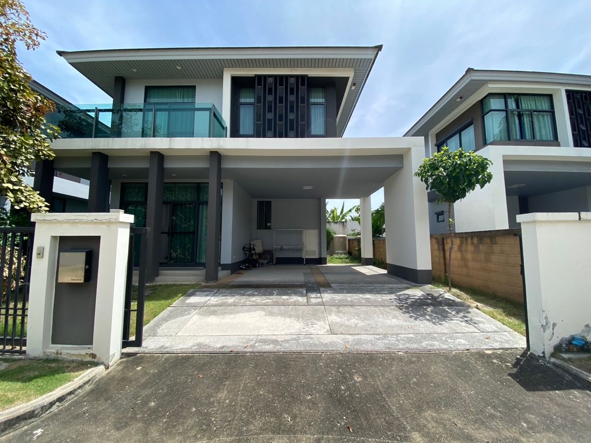 ขายบ้านพัฒนาการ ศรีนครินทร์ : Setthasiri Pattanakarn : เศรษฐสิริ พัฒนาการ / ขายบ้านเดี่ยวทำเลดี สภาพดี ราคาดีที่สุดในตลาด / 2 ชั้น 4 ห้องนอน 8.99 ล้าน โทร 0937890899