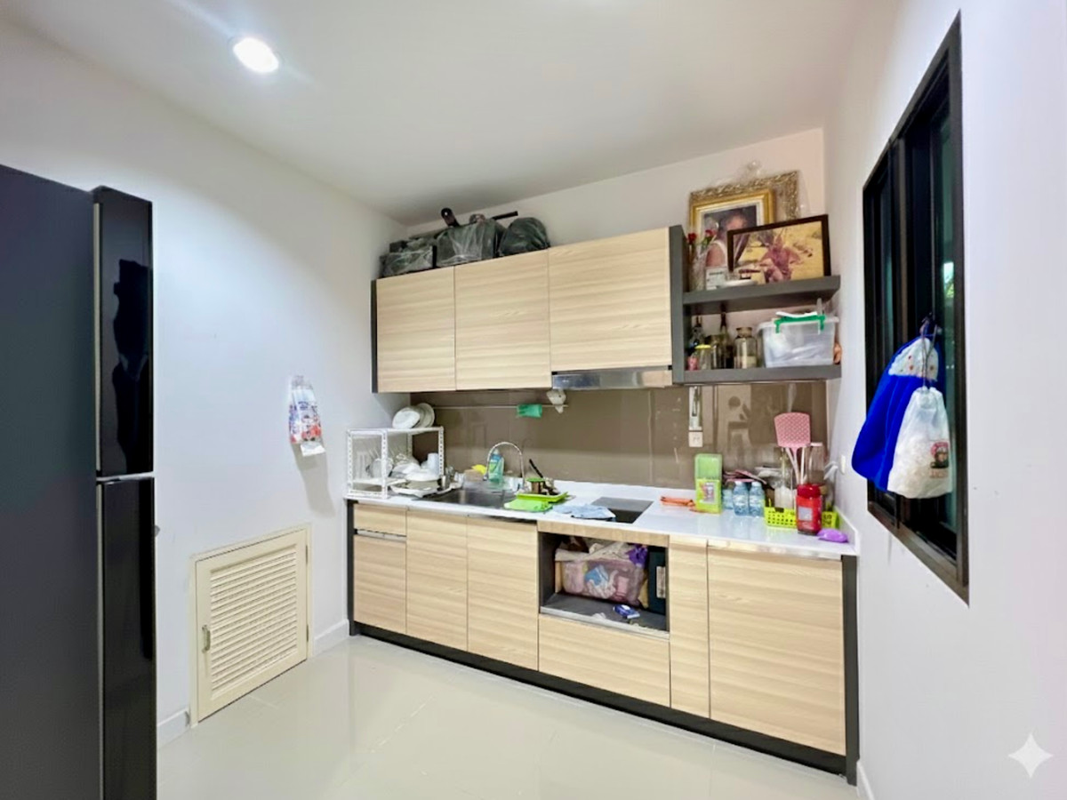 ขายบ้านนวมินทร์ รามอินทรา : 🏡 ขายบ้านแฝด 2 ชั้น เสนาพาร์ค วิลล์ รามอินทรา – วงแหวน บ้านพร้อมอยู่ ทำเลดี หน้าบ้านทิศใต้ มี Solar Cell ประหยัดค่าไฟ