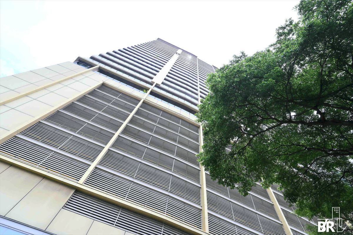 For RentCondoSukhumvit, Asoke, Thonglor : The Lakes ✨𝐋𝐮𝐱𝐮𝐫𝐲 𝟐-𝐁𝐞𝐝𝐫𝐨𝐨𝐦 𝐂𝐨𝐧𝐝𝐨 in Central Bangkok ❤️ Near BTS Asoke