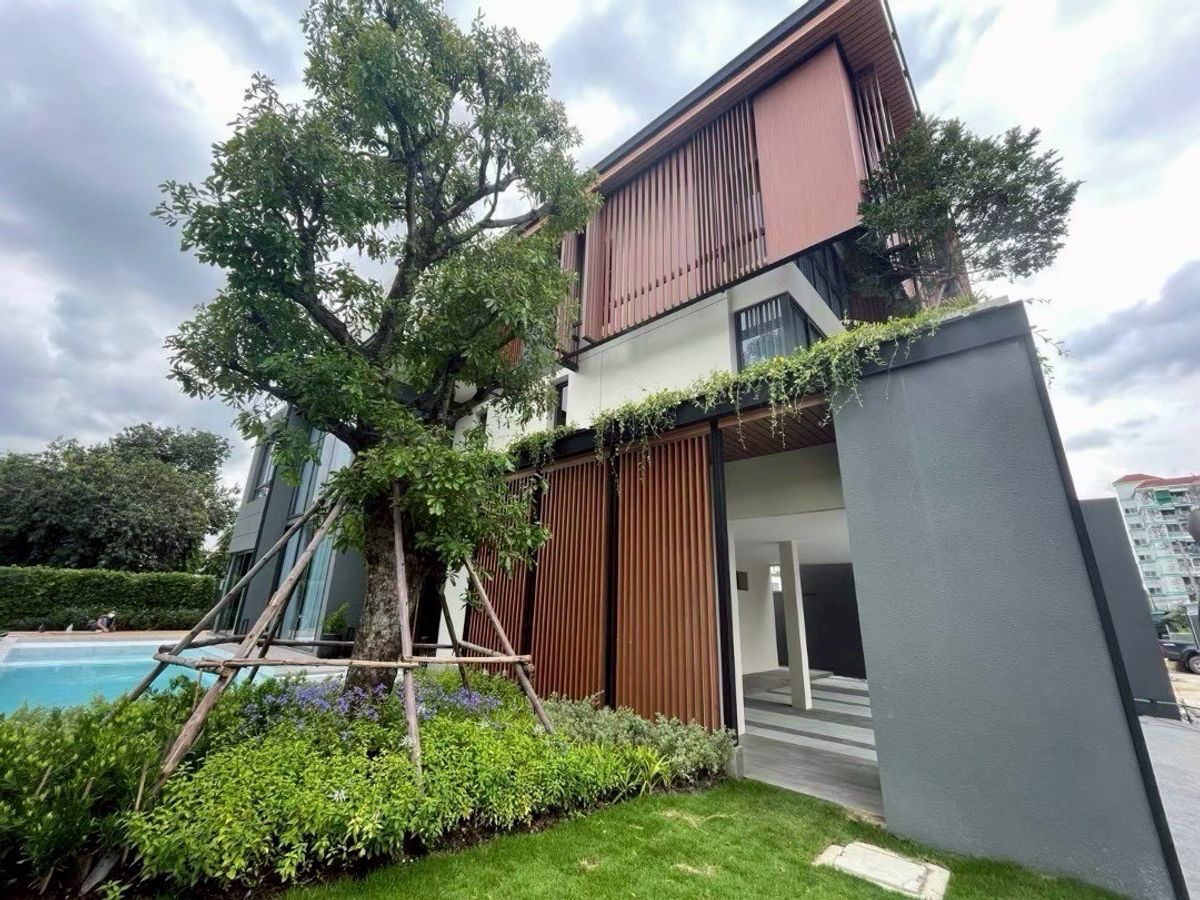 ให้เช่าบ้านบางนา แบริ่ง ลาซาล : FOR RENT ให้เช่า บ้าน Altitude Mastery Sukhumvit✨