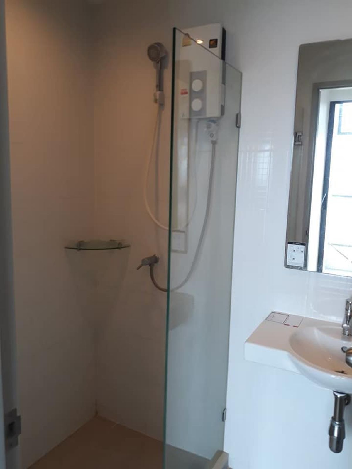 For SaleCondoThaphra, Talat Phlu, Wutthakat : Ideo Sathorn Thaphra【𝐒𝐄𝐋𝐋 & 𝐑𝐄𝐍𝐓】🔥Live comfortably in a fully furnished room with a warm atmosphere near BTS Wongwian Yai🔥  Contact Line ID: @hacondo